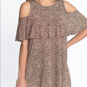 Roar Cold Shoulder Swing Tunic By Agnes & Dora